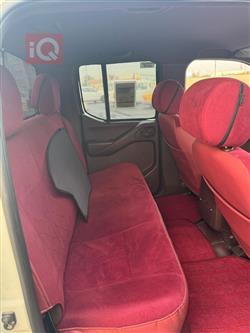 نيسان نافارا